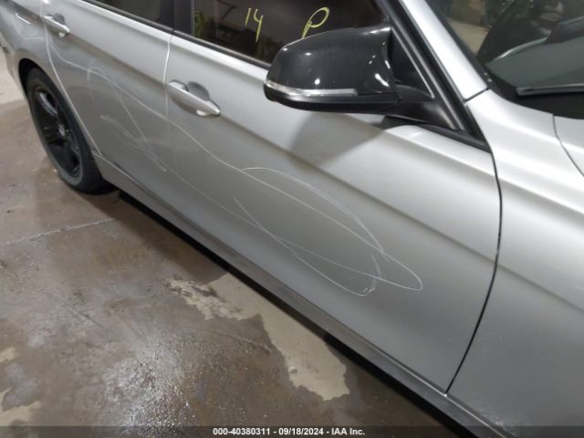WBA3C3C5XEF984613 BMW 320i Xdrive