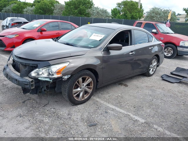 Nissan Altima 2.5 S 2014 1N4AL3APXEN384488 Image 2