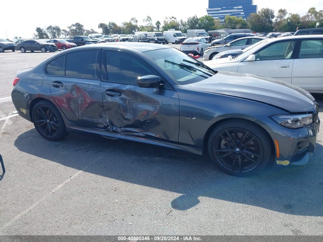 BMW 3 Series 330e 2022 3MW5P7J01N8C65528 Image 13
