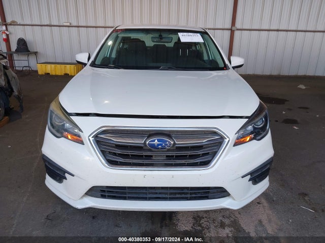 4S3BNAC68J3041007 Subaru Legacy Premium