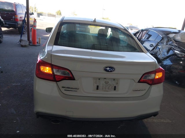 4S3BNAC68J3041007 Subaru Legacy Premium