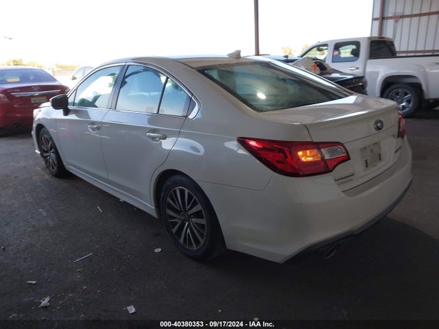 4S3BNAC68J3041007 Subaru Legacy Premium