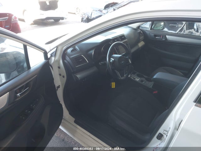 4S3BNAC68J3041007 Subaru Legacy Premium