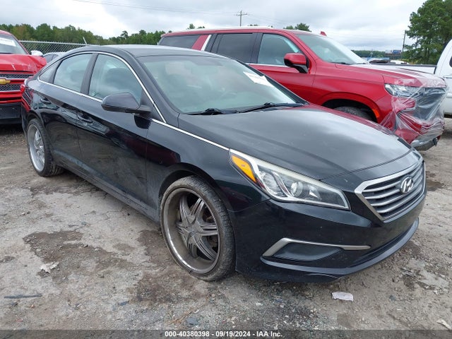 Hyundai SONATA SE 2017 5NPE24AF9HH486915 Image 1