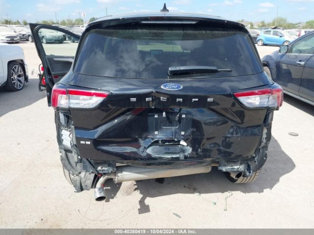 1FMCU0G68MUA36833 Ford ESCAPE SE
