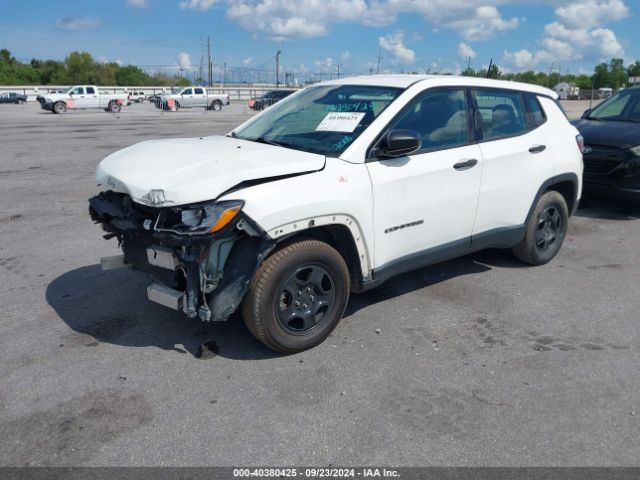 3C4NJCAB5JT318169 Jeep Compass Sport Fwd