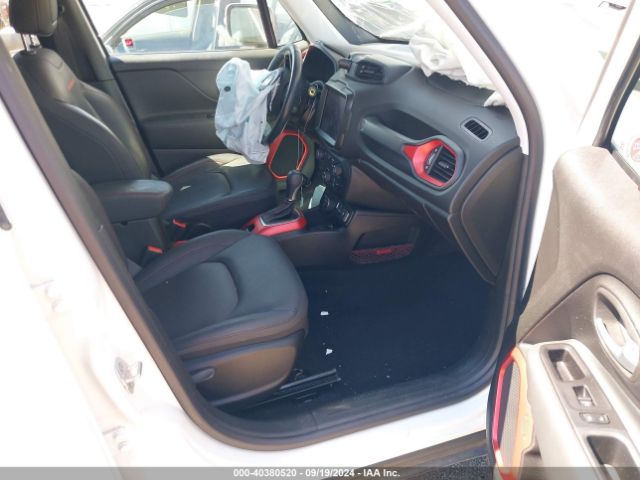 ZACNJDC15NPN49917 Jeep Renegade Trailhawk 4x4