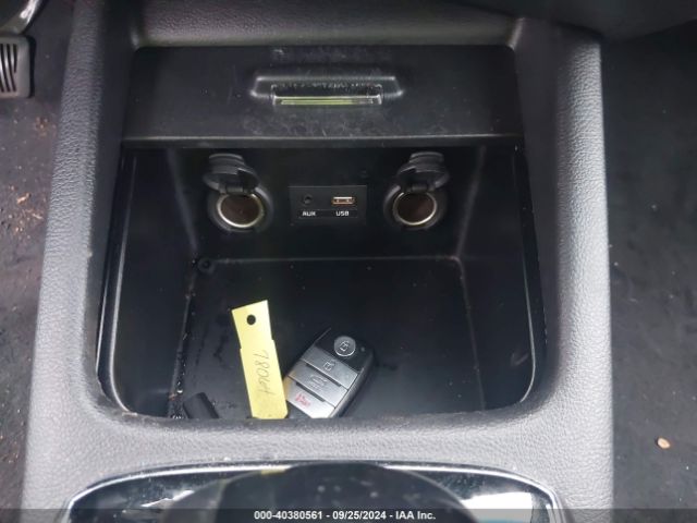 3KPFL4A79HE111931 KIA FORTE S