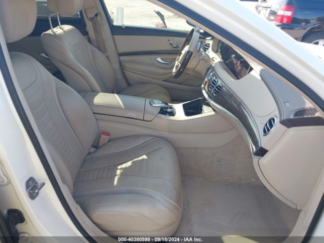 WDDUG8DB1KA438701 Mercedes-Benz S 560