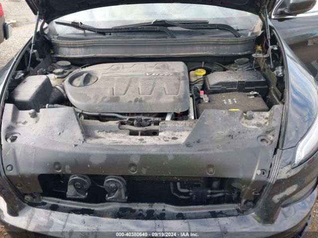 1C4PJMDS6HW512501 Jeep Cherokee Limited 4x4