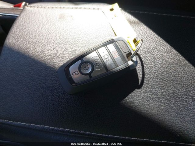 3FA6P0H92HR350353 Ford FUSION SE