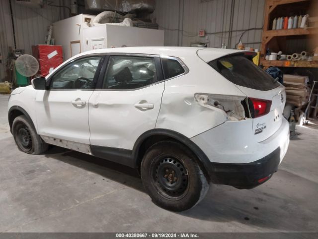 JN1BJ1CR3JW250341 Nissan Rogue Sport S