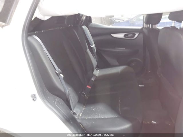 JN1BJ1CR3JW250341 Nissan Rogue Sport S