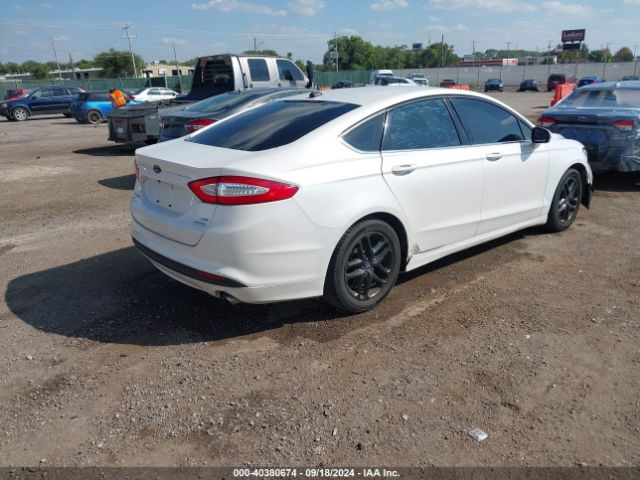 3FA6P0HD3GR239541 Ford FUSION SE