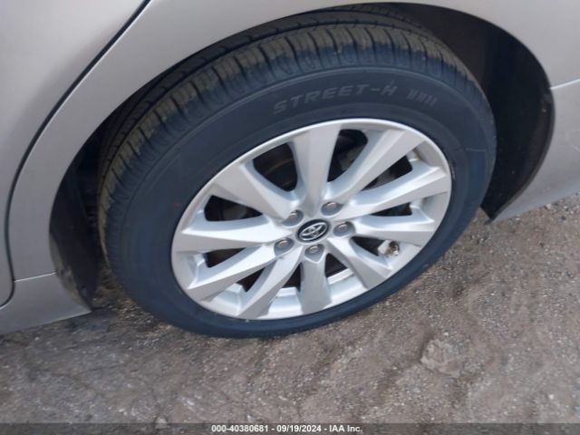 4T1B11HK1JU108215 Toyota CAMRY LE