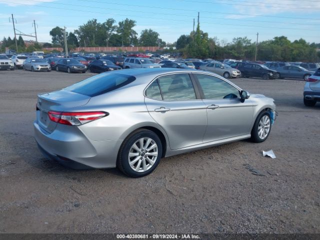 4T1B11HK1JU108215 Toyota CAMRY LE