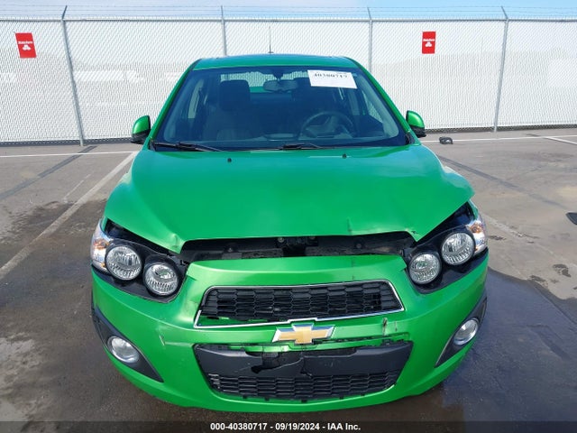 Chevrolet Sonic Lt Auto 2015 1G1JC5SG5F4125671 Image 12