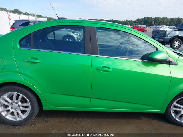 Chevrolet Sonic Lt Auto 2015 1G1JC5SG5F4125671 Image 13