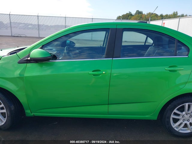 Chevrolet Sonic Lt Auto 2015 1G1JC5SG5F4125671 Image 14