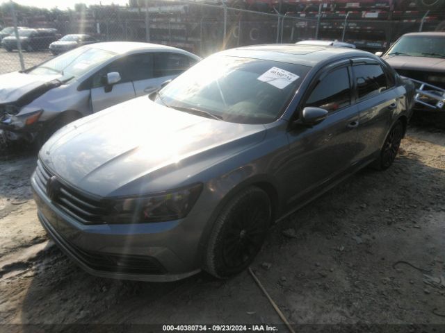 1VWBT7A36HC005700 Volkswagen Passat 1.8t Se