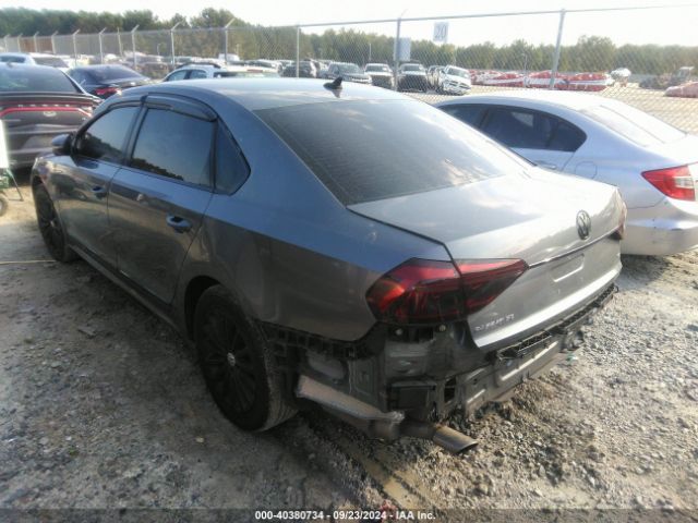 1VWBT7A36HC005700 Volkswagen Passat 1.8t Se