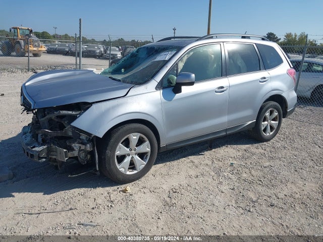 Subaru Forester 2.5i Premium 2015 JF2SJADC8FH822752 Image 2