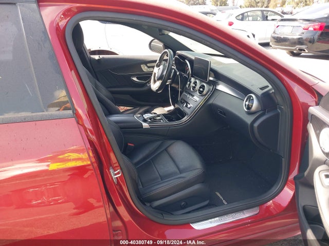 55SWF4JB5GU177945 Mercedes-Benz C 300