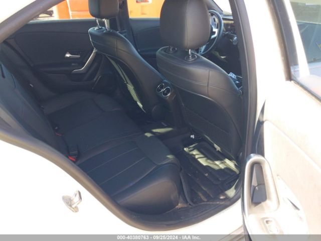 W1K3G4FB7LJ220782 Mercedes-Benz A 220 4matic