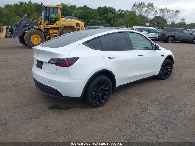 2023 TESLA MODEL Y 7SAYGDEE9PA071235 Photo 3