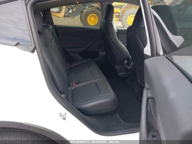 2023 TESLA MODEL Y 7SAYGDEE9PA071235 Photo 7