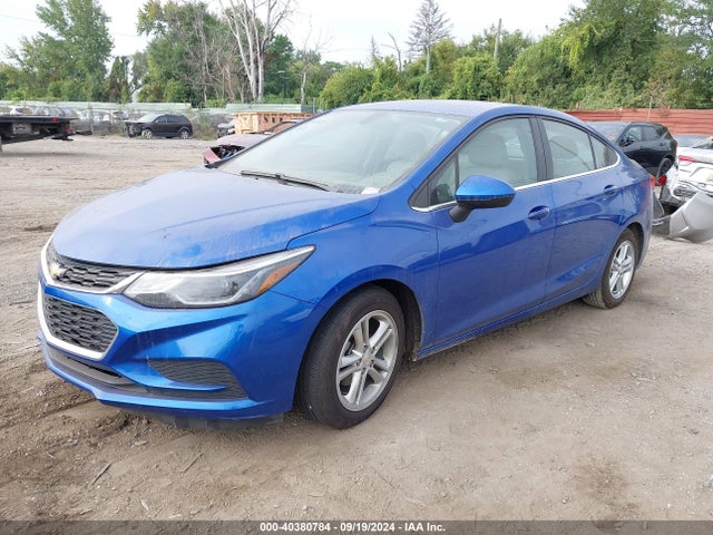 Chevrolet Cruze Lt Auto 2017 1G1BE5SM9H7268175 Image 2