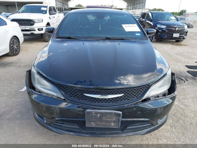 1C3CCCBG7FN615032 Chrysler 200 S