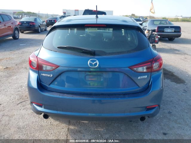 3MZBN1L3XJM250864 Mazda Mazda3 Touring