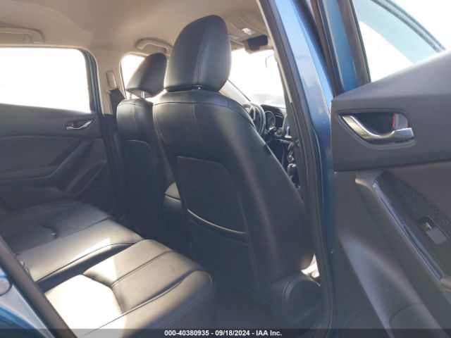 3MZBN1L3XJM250864 Mazda Mazda3 Touring