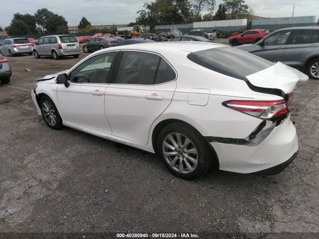 JTNB11HK3J3002080 Toyota CAMRY LE