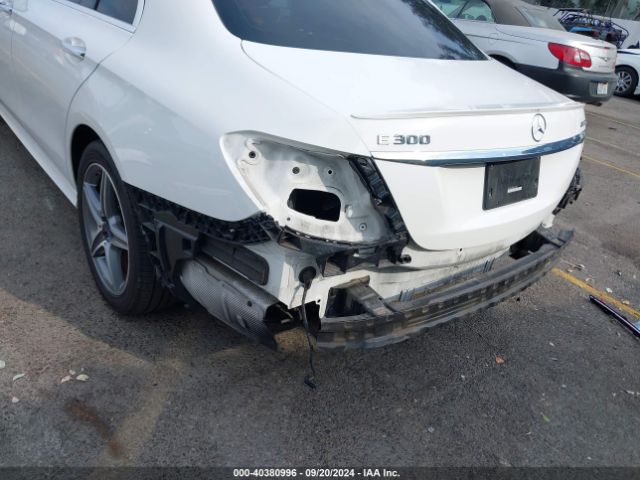 WDDZF4JB2HA175195 Mercedes-Benz E 300