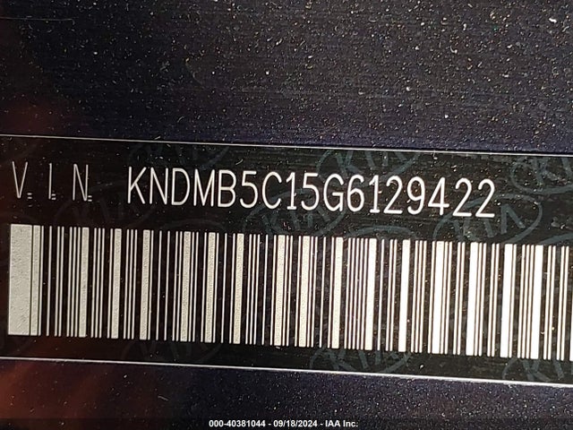 KIA SEDONA LX 2016 KNDMB5C15G6129422 Image 9