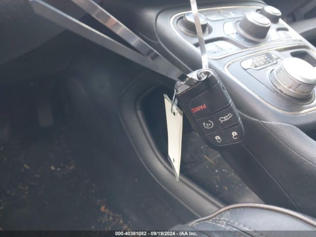 1C3CCCEGXFN610287 Chrysler 200 C