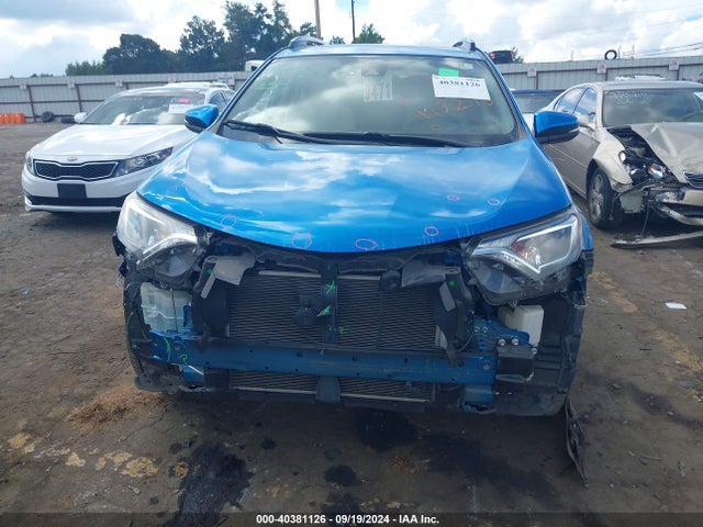 Toyota Rav4 Xle 2017 JTMWFREV9HJ117275 Image 12