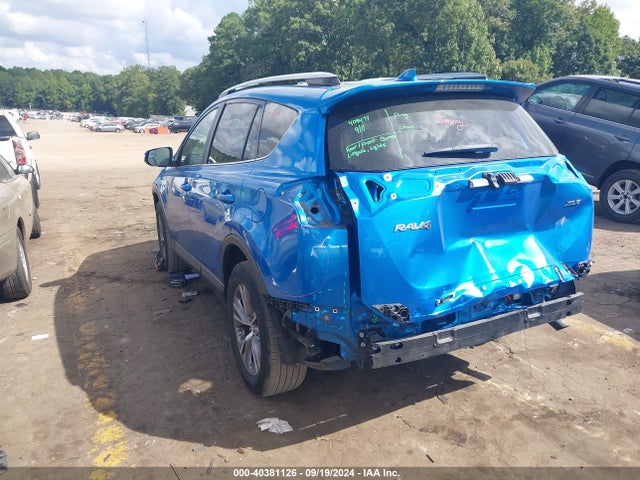 Toyota Rav4 Xle 2017 JTMWFREV9HJ117275 Image 3