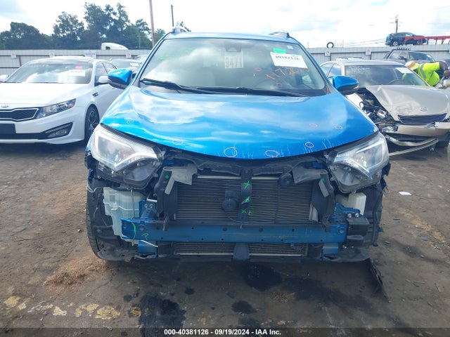 Toyota Rav4 Xle 2017 JTMWFREV9HJ117275 Image 6