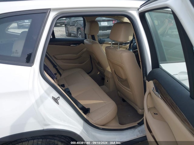 BMW X1 Xdrive28i 2014 WBAVL1C55EVY17661 Image 8