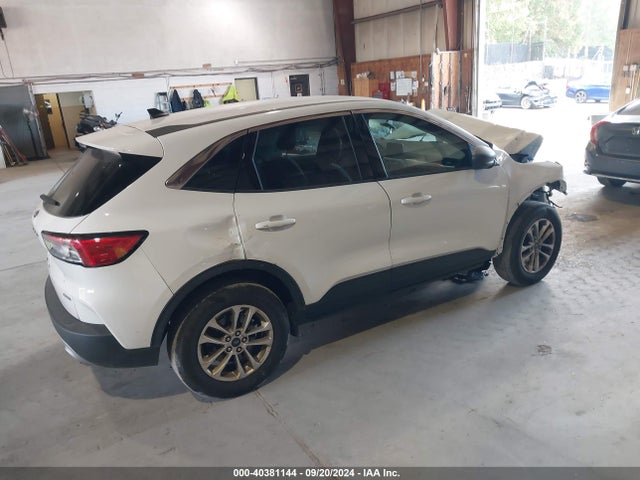 Ford ESCAPE SE 2022 1FMCU9G6XNUB37877 Image 4