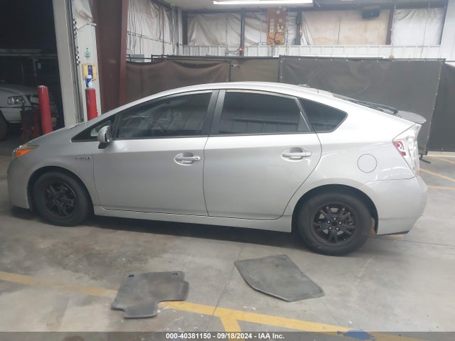 Toyota Prius Four 2015 JTDKN3DU5F0445741 Image 14