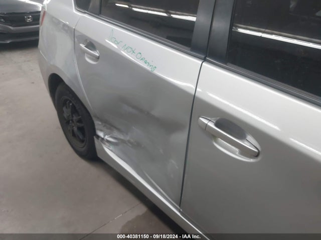 Toyota Prius Four 2015 JTDKN3DU5F0445741 Image 6