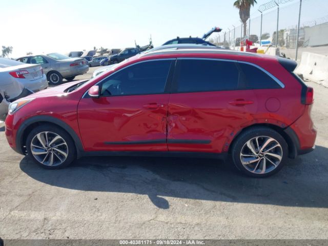 KNDCE3LC5H5042524 KIA Niro Touring