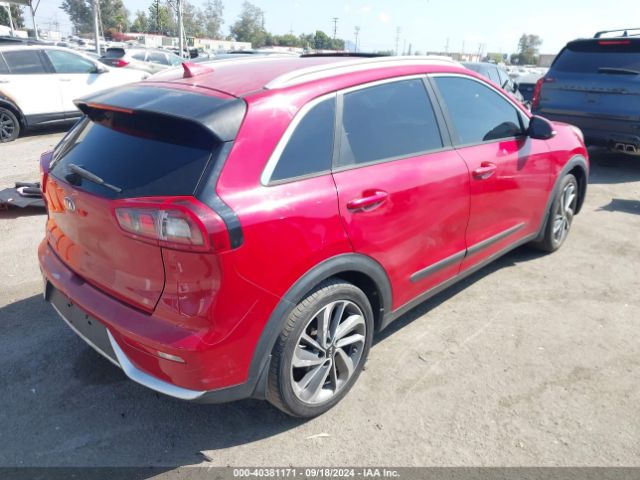 KNDCE3LC5H5042524 KIA Niro Touring