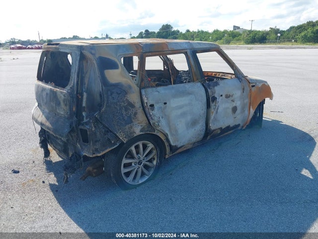 KNDJP3A57H7420224 KIA SOUL +