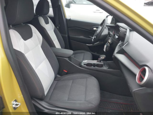 KL77LGE24RC038591 Chevrolet Trax Fwd 1rs
