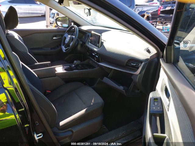 5N1BT3BA0NC727826 Nissan Rogue